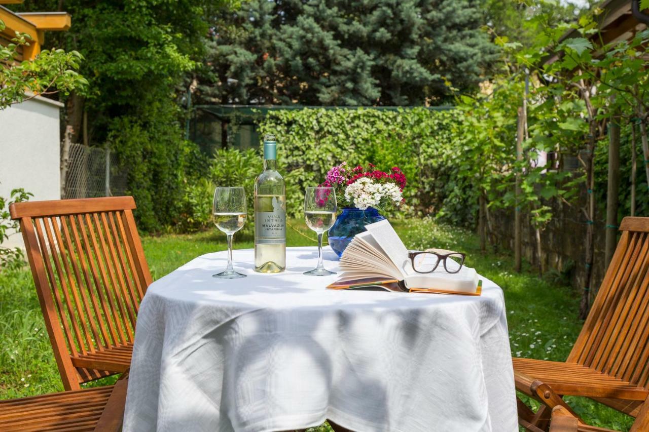 Casa Flora 3-Minutes' Walk From The Beach Novigrad  Ngoại thất bức ảnh