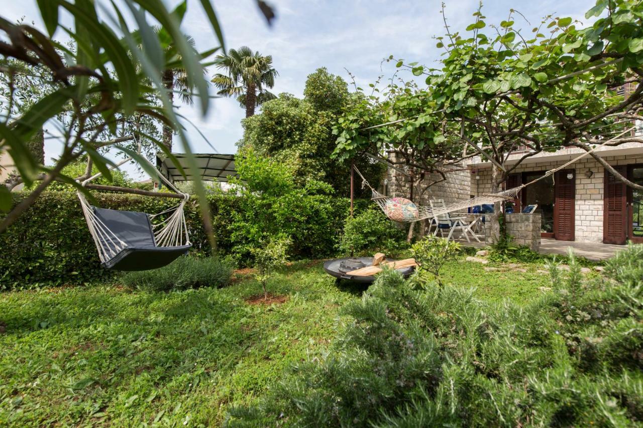Casa Flora 3-Minutes' Walk From The Beach Novigrad  Ngoại thất bức ảnh