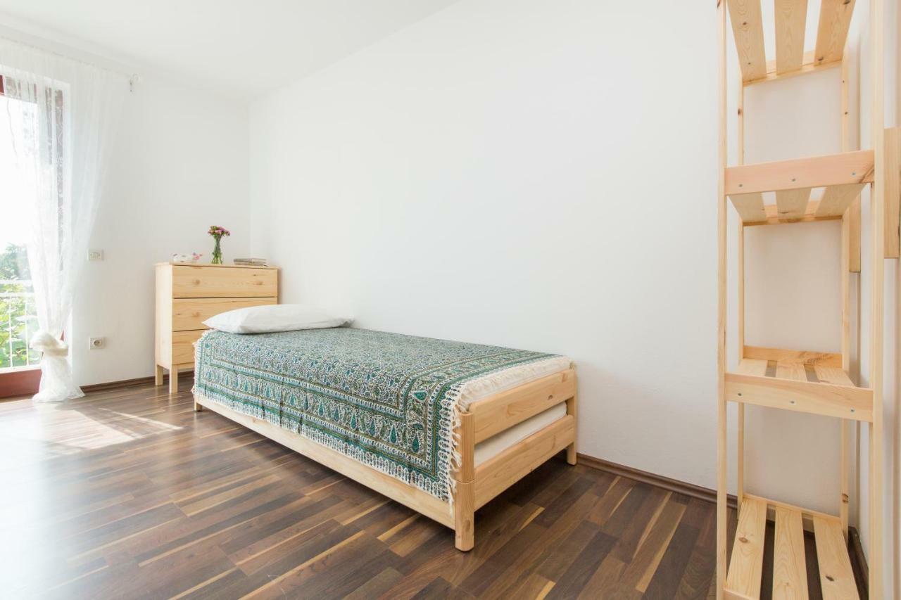 Casa Flora 3-Minutes' Walk From The Beach Novigrad  Ngoại thất bức ảnh