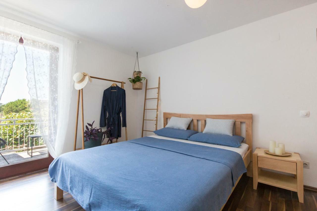 Casa Flora 3-Minutes' Walk From The Beach Novigrad  Ngoại thất bức ảnh